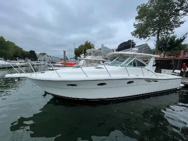 Slide: The Image of Tiara 3500 Open 2003 - 2