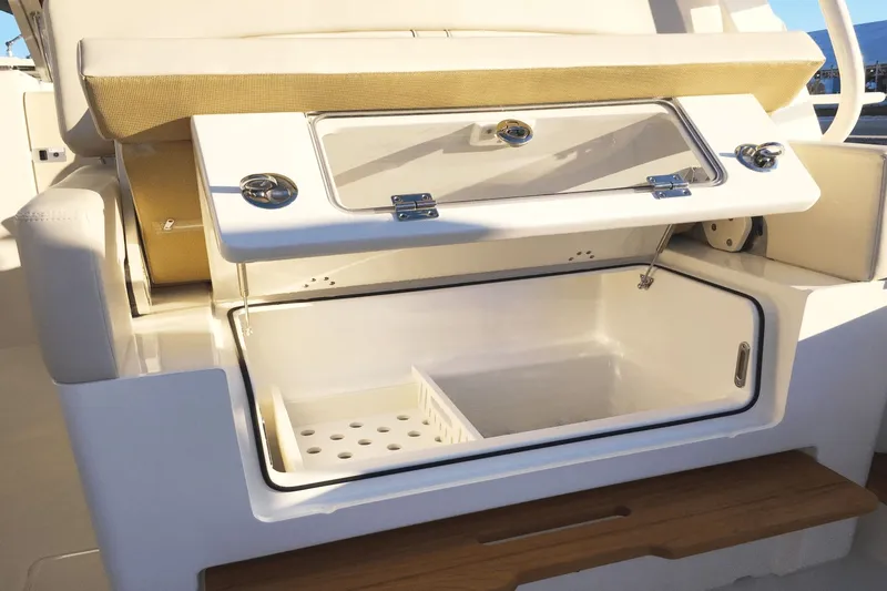 Slide: The Image of Boston Whaler 380 Realm 2027 - 122