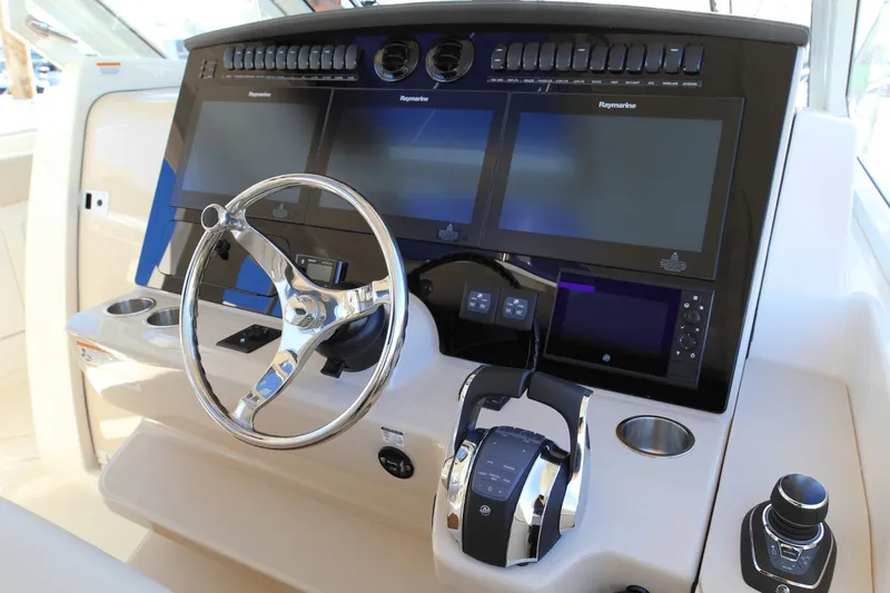Slide: The Image of Boston Whaler 380 Realm 2027 - 126