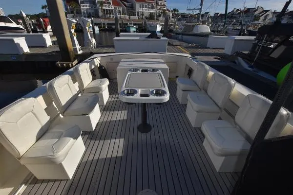 Slide: The Image of Parker Marine 2520 Sport Cabin 2000 - 4