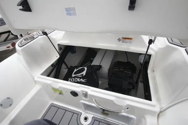 Slide: The Image of Zodiac Yachtline 440 Deluxe NEO 60hp In Stock 2023 - 11