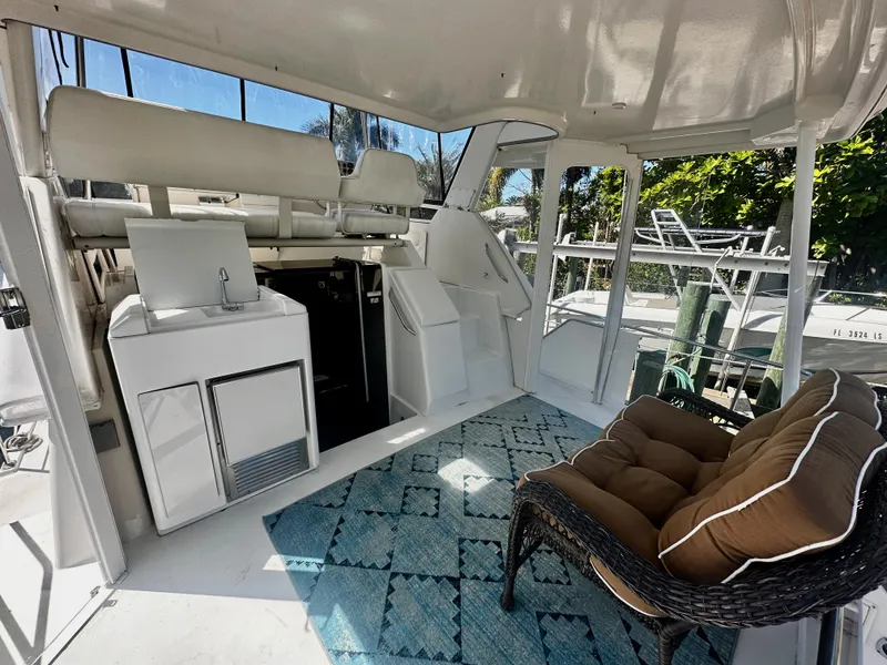 Slide: The Image of Carver Yachts 355 Aft Cabin 1998 - 11