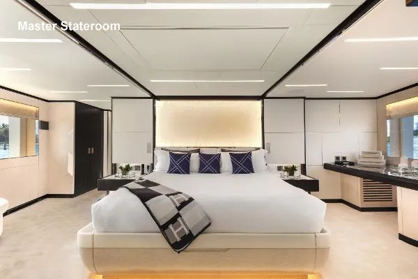 Slide: The Image of Gulf Craft Majesty 120 2022 - 10