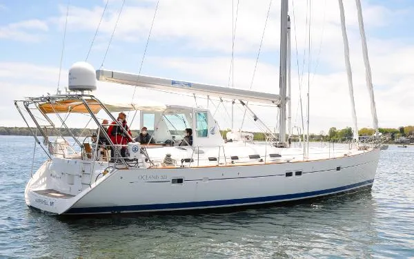 Slide: The Image of Beneteau Oceanis 523 2005 - 9