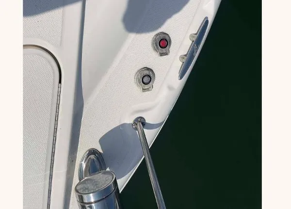Slide: The Image of Sea Ray 330 Sundancer 2008 - 6