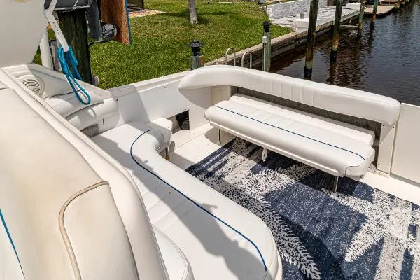 Slide: The Image of Sea Ray SUNDANCER 300 1995 - 5
