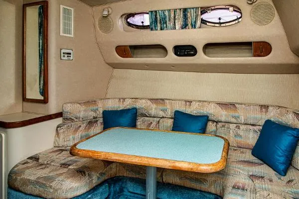 Slide: The Image of Sea Ray SUNDANCER 300 1995 - 9