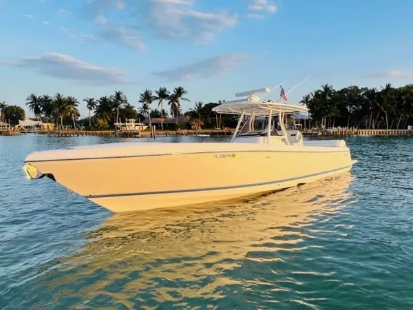 Slide: The Image of Intrepid 375 Center Console 2013 - 1
