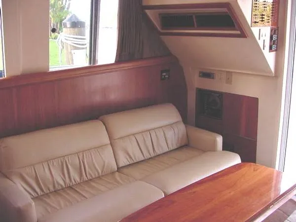 Slide: The Image of Mainship Trawler 2002 - 5