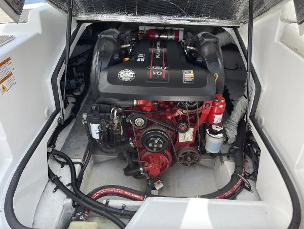 Slide: The Image of Cruisers 278 Bow Rider 2014 - 5