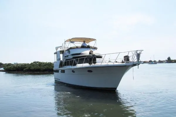 Slide: The Image of Californian 42 Motor Yacht 1987 - 1