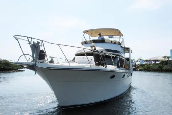 Slide: The Image of Californian 42 Motor Yacht 1987 - 2