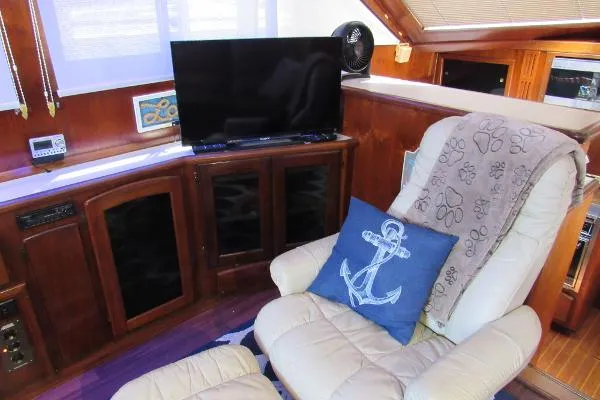 Slide: The Image of Californian 42 Motor Yacht 1987 - 8