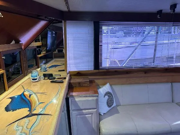 Slide: The Image of Hatteras 43 Sportfish 1979 - 7