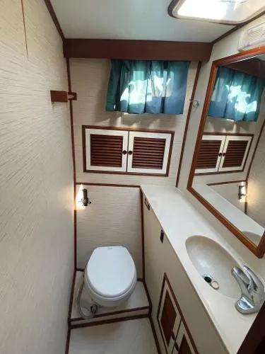 Slide: The Image of Offshore 48 Yachtfisher 1987 - 11