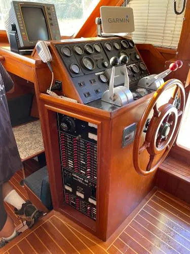 Slide: The Image of Offshore 48 Yachtfisher 1987 - 4