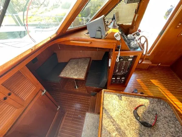 Slide: The Image of Offshore 48 Yachtfisher 1987 - 7