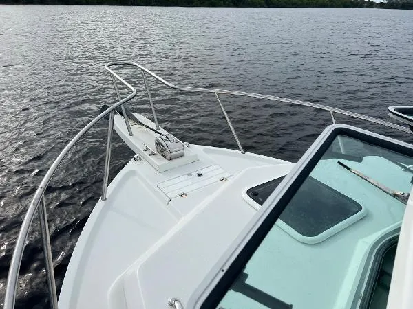 Slide: The Image of Parker Marine 2520 XLD Sport Cabin 2018 - 10