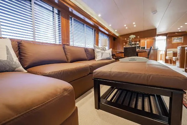 Slide: The Image of Hatteras 75 Cockpit Motor Yacht 2001 - 7
