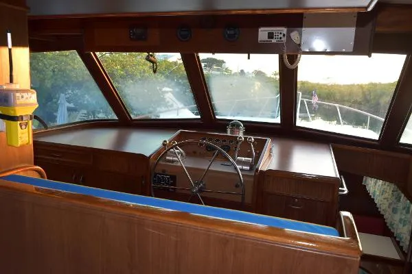 Slide: The Image of Hatteras 61 Cockpit Motor Yacht 1983 - 9
