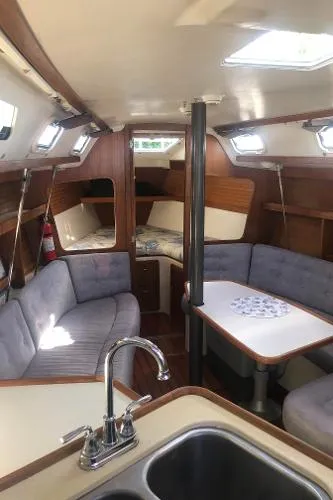 Slide: The Image of Catalina 320 1995 - 2