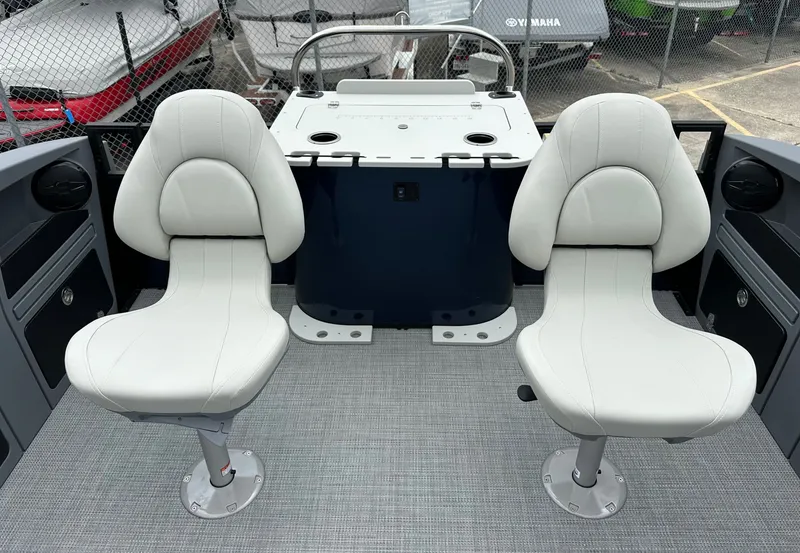 Slide: The Image of Sylvan R22 Party Fish 2026 - 15