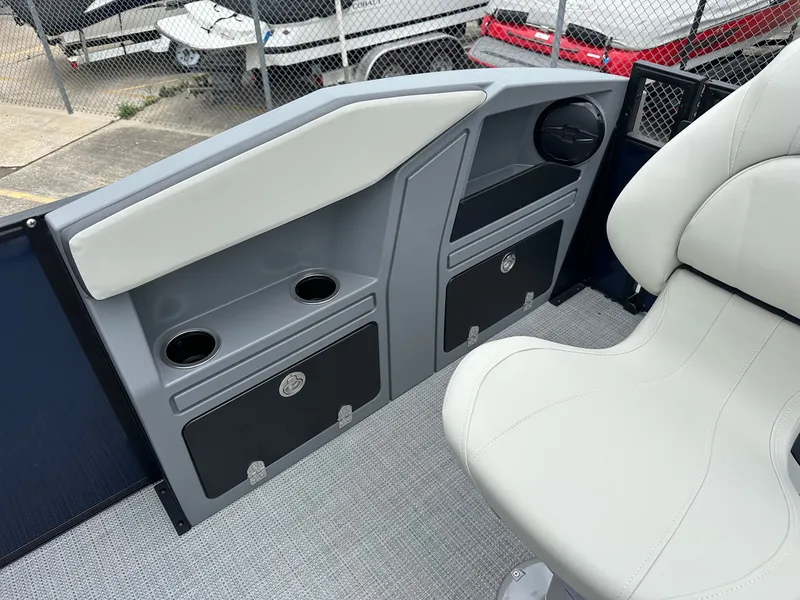 Slide: The Image of Sylvan R22 Party Fish 2026 - 18