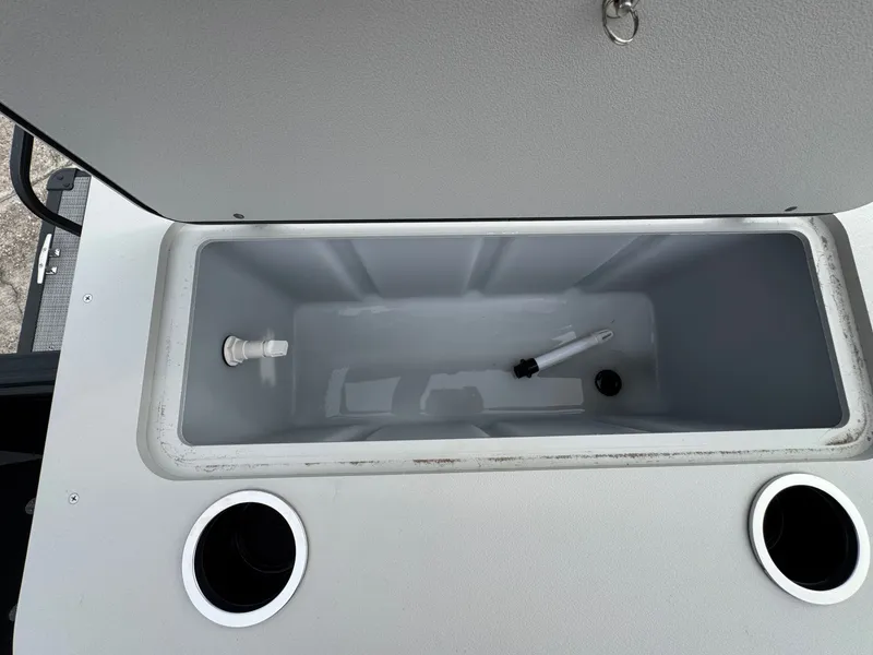 Slide: The Image of Sylvan R22 Party Fish 2026 - 3