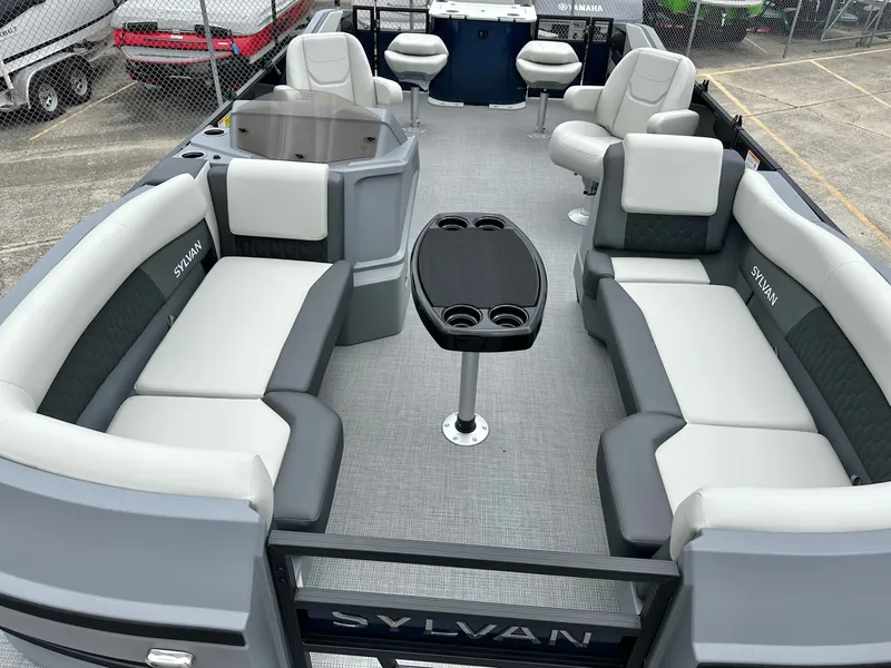 Slide: The Image of Sylvan R22 Party Fish 2026 - 7