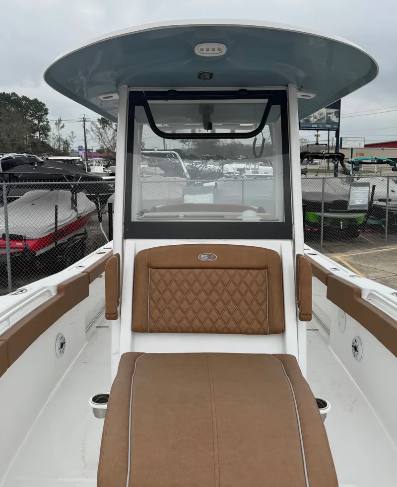 Slide: The Image of Sea Hunt Ultra 275CB 2026 - 12