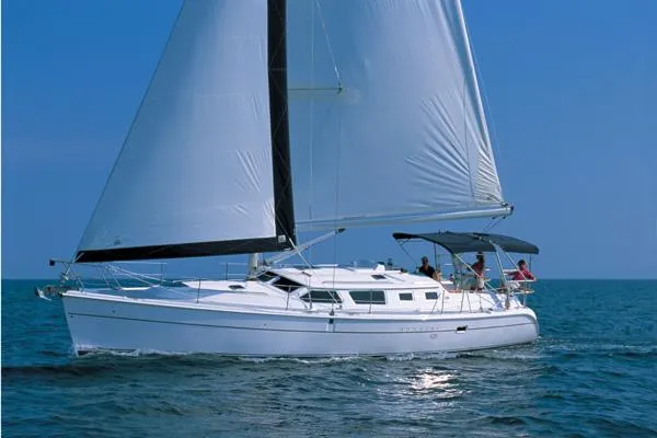 Slide: The Image of Hunter 44 Deck Salon 2007 - 3