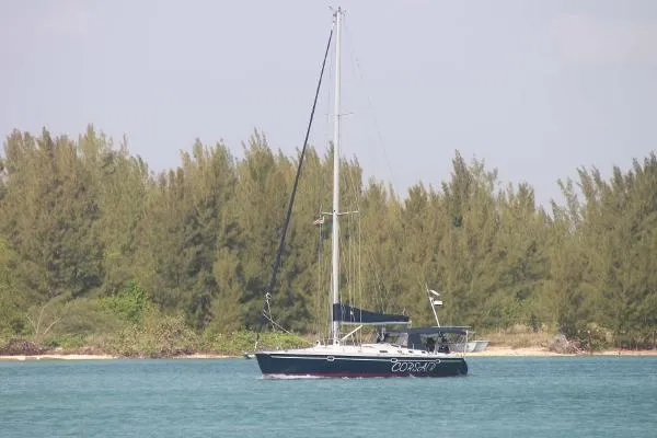 Slide: The Image of Beneteau Oceanis 500 (1990/2004) 1990 - 4