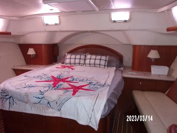 Slide: The Image of Hunter Center Cockpit 2006 - 8