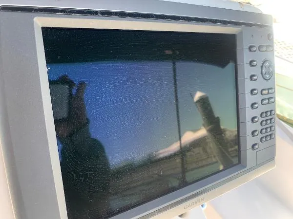 Slide: The Image of Hunter 466 2004 - 8