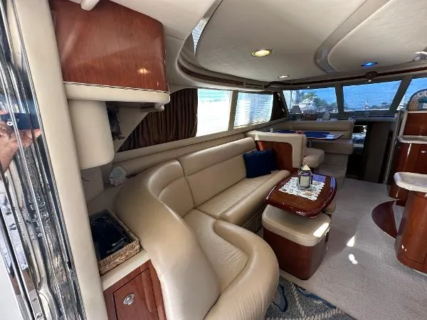 Slide: The Image of Sea Ray 48 Sedan Motor Yacht 2004 - 11