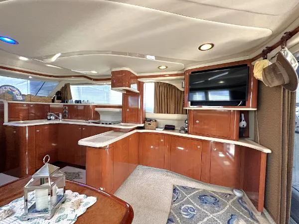Slide: The Image of Sea Ray 48 Sedan Motor Yacht 2004 - 8
