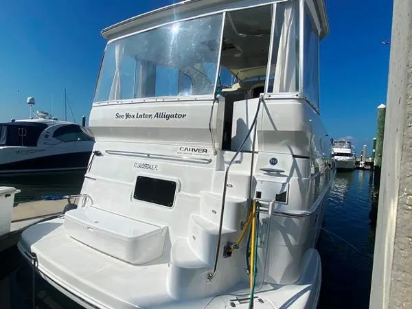 Slide: The Image of Carver Yachts 466 Motor Yacht 2001 - 1