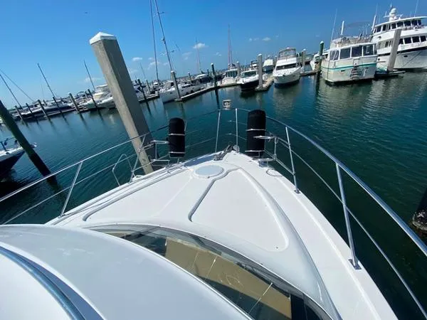 Slide: The Image of Carver Yachts 466 Motor Yacht 2001 - 5