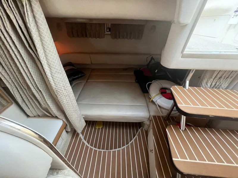 Slide: The Image of Sea Ray Sundancer 310 1999 - 2