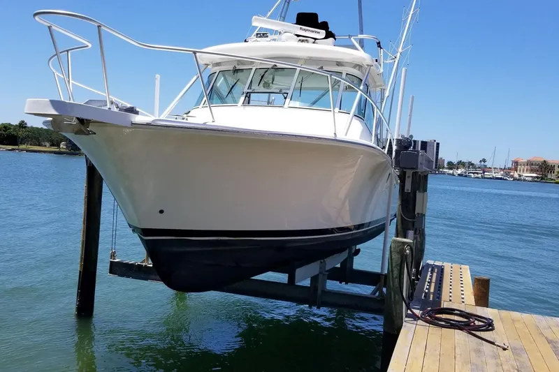Slide: The Image of Luhrs 32 Open 2004 - 1