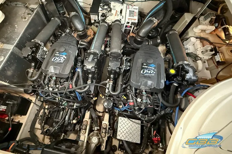 Slide: The Image of Engine room of 2007 Sea Ray Sundancer 320 with twin MerCruiser 350 engines. - 36