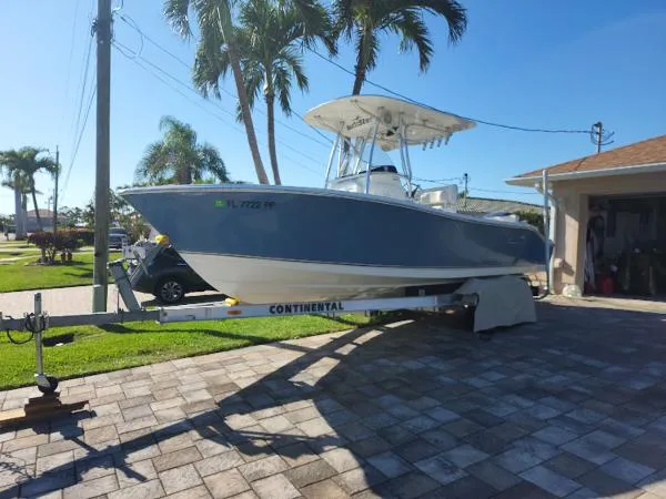 Slide: The Image of NauticStar 2200XS Offshore 2014 - 1