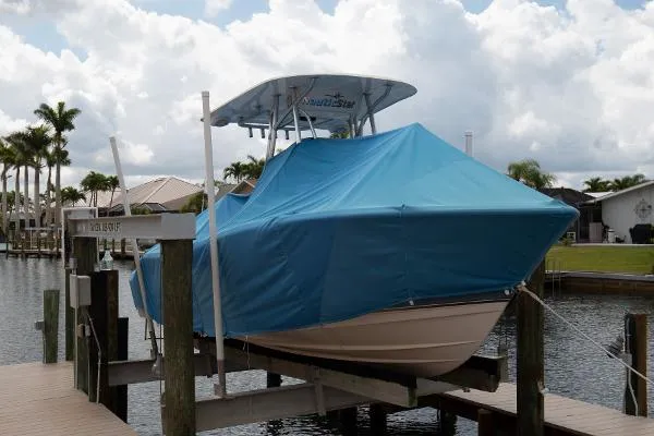 Slide: The Image of NauticStar 2200XS Offshore 2014 - 9