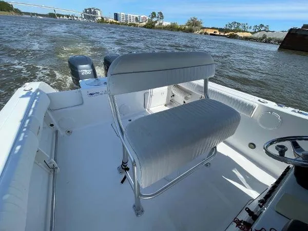 Slide: The Image of Sea Pro 270 CC 2006 - 8