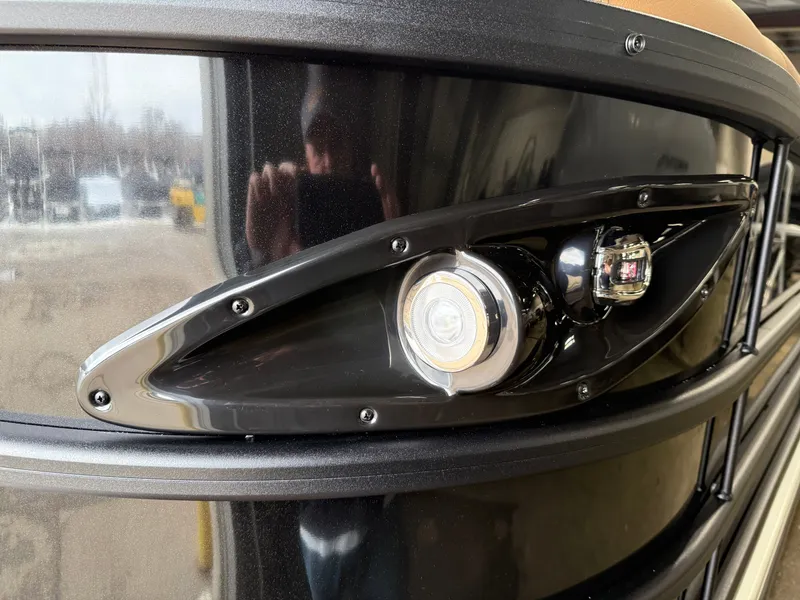 Slide: The Image of Bentley Pontoons Legacy 200HP QSB 223 Swingback Tritoon 2026 - 41