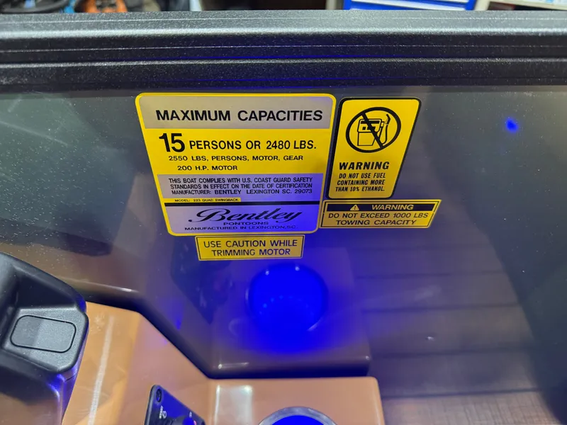 Slide: The Image of Bentley Pontoons Legacy 200HP QSB 223 Swingback Tritoon 2026 - 16
