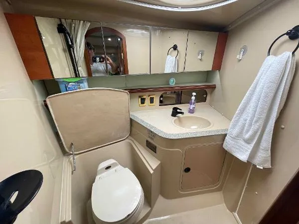 Slide: The Image of Cruisers 3572 Express 2002 - 6