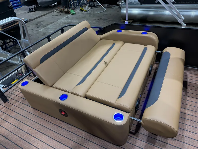 Slide: The Image of Bentley Pontoons Legacy 200HP Swingback 223 Tritoon 2026 - 19