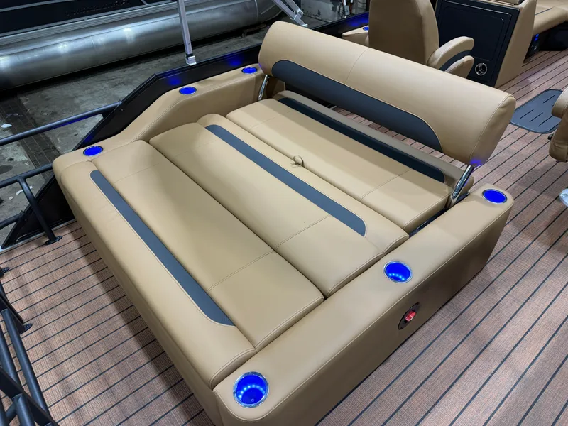 Slide: The Image of Bentley Pontoons Legacy 200HP Swingback 223 Tritoon 2026 - 20