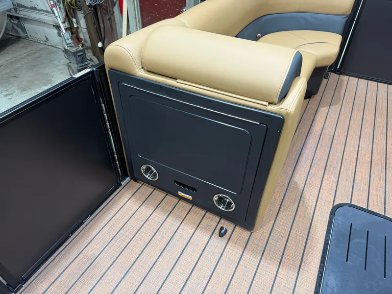 Slide: The Image of Bentley Pontoons Legacy 200HP Swingback 223 Tritoon 2026 - 26